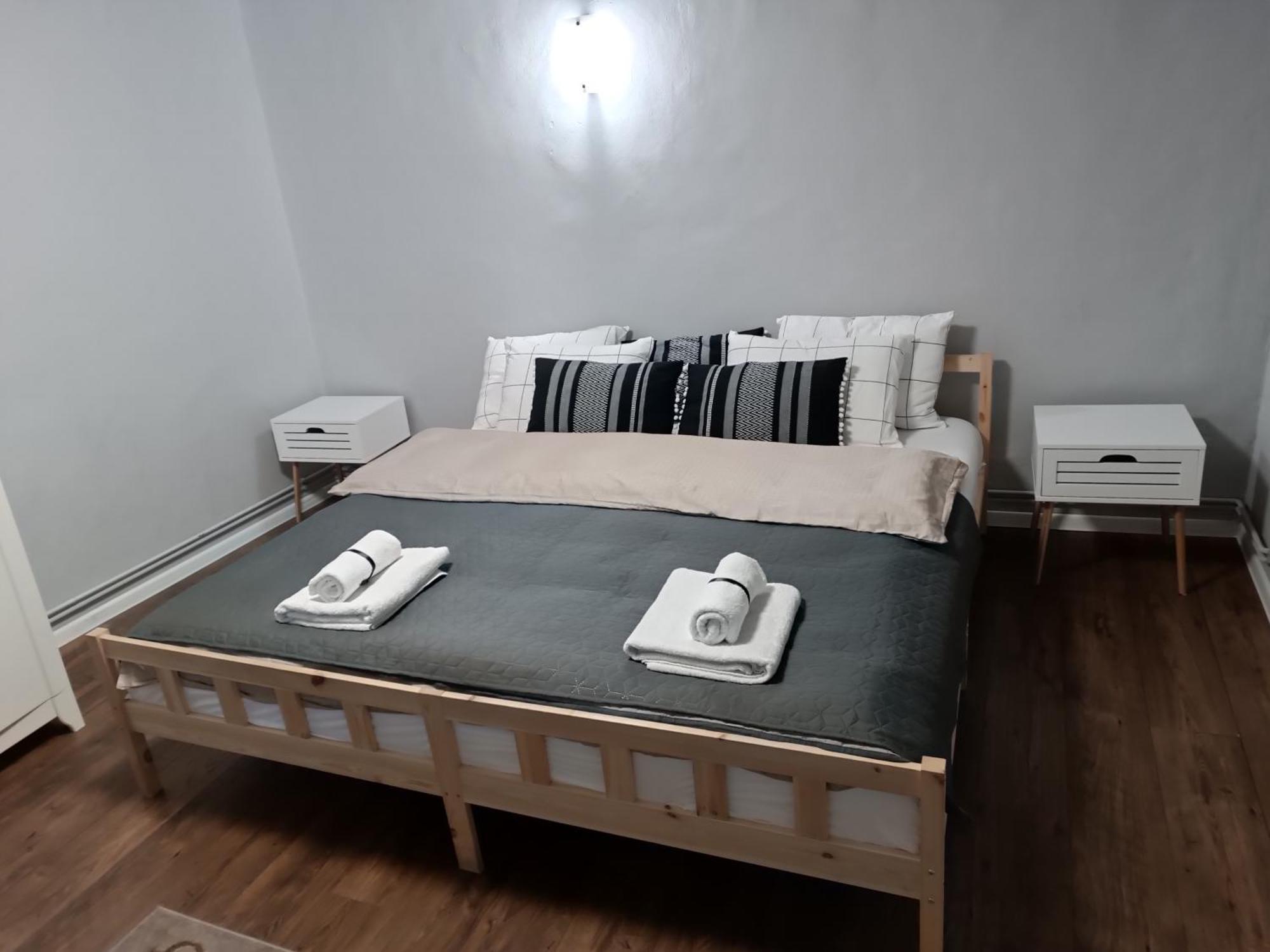 Grey House Daire Braşov Dış mekan fotoğraf